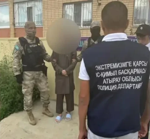اتىراۋدا ەكسترەميزمدى ناسيحاتتاعان ءجاسوسپىرىم ۇستالدى