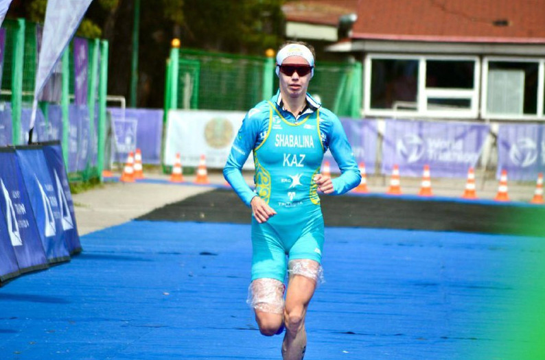 ەكاتەرينا شابالينا جارىستى ەرتە اياقتادى