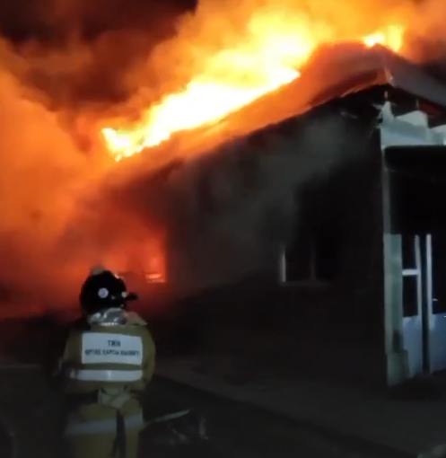 تارازدا ەر ادام ايەلىمەن جانجال كەزىندە ءۇيدى ورتەپ جىبەرگەن