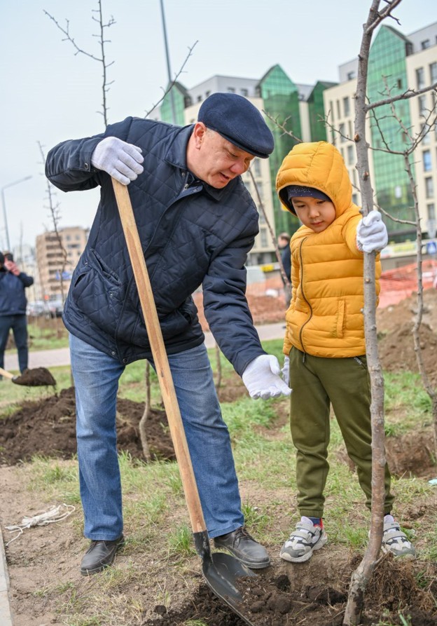 تاربيە ۇلتتى ساپالى ەتەدى