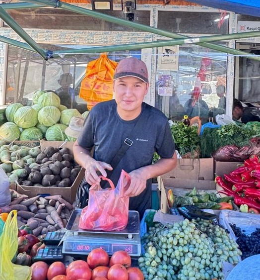 كوكونىس ساتىپ, كوڭىل كۇي سىيلايدى