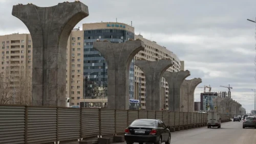 ەلورداداعى ماڭگىلىك ەل داڭعىلىندا قوزعالىس شەكتەلەدى