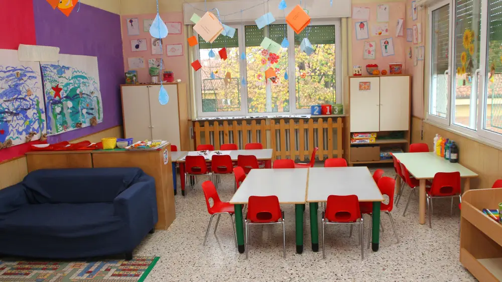 قاراعاندىدا بالاعا قول كوتەرگەن تاربيەشىگە قاتىستى ۇكىم شىقتى