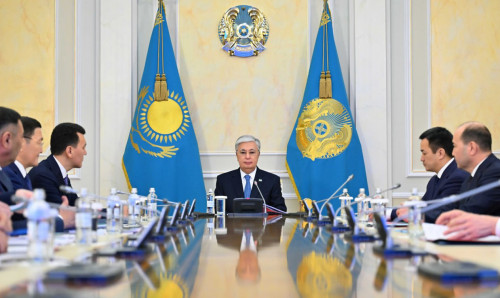 مەملەكەت باسشىسى قاۋىپسىزدىك كەڭەسىنىڭ شۇعىل وتىرىسىن وتكىزدى