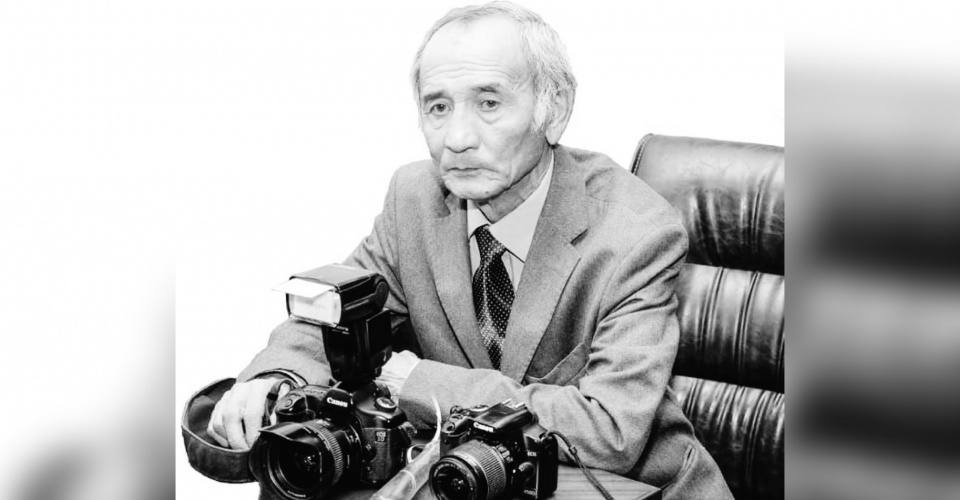 فوتوسۋرەت ونەرىنىڭ كورنەكتى وكىلى بولات وماراليەۆ ومىردەن ءوتتى