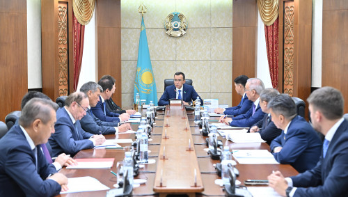 ماۋلەن اشىمباەۆ: پرەزيدەنت جۇكتەگەن تاپسىرمالاردى جۇزەگە اسىرۋ - ءبىزدىڭ باستى مىندەتىمىز