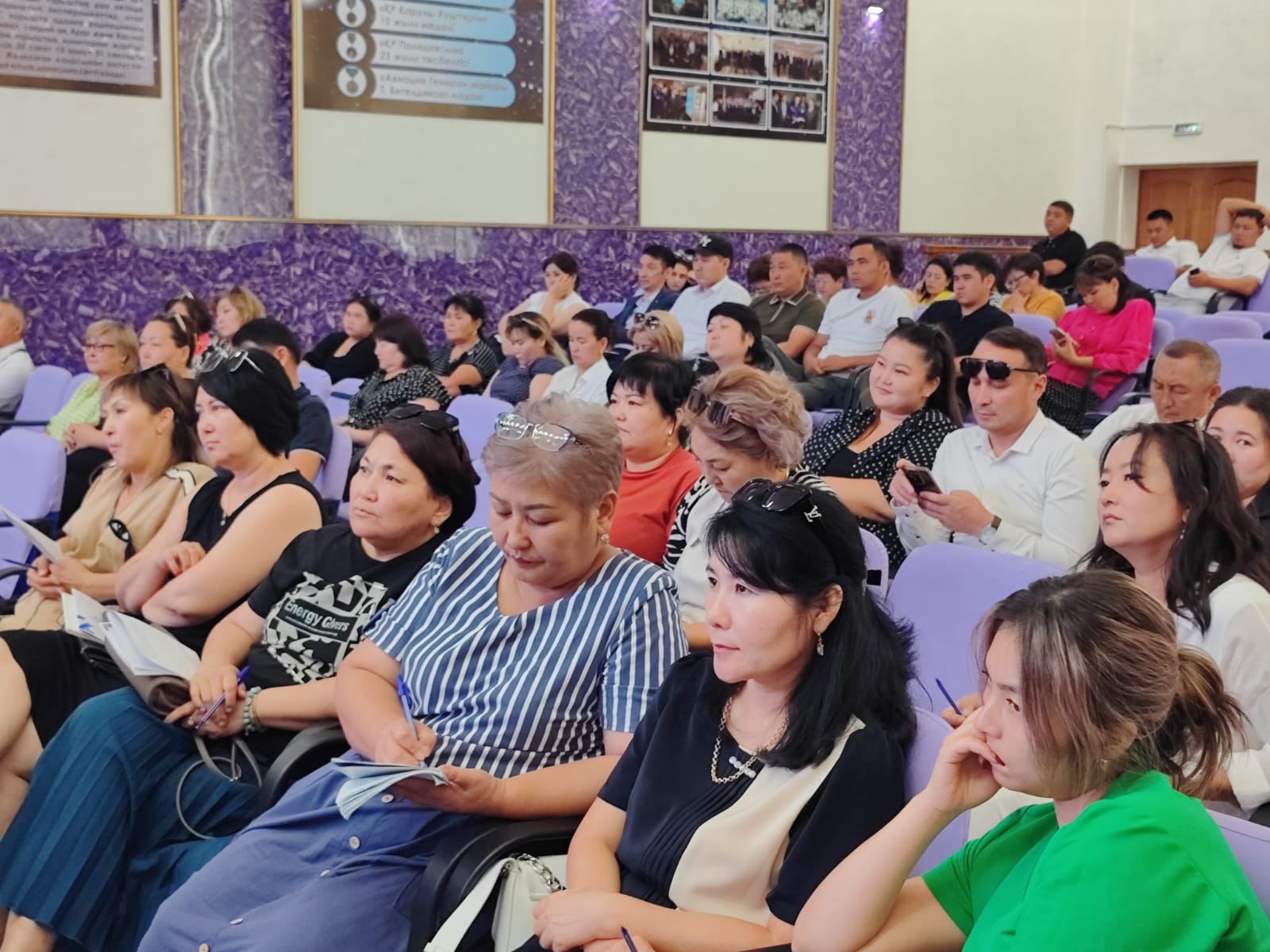 «ءدىن ماسەلەلەرى بويىنشا بىلىكتى ماماندار دايارلاۋ» جوباسى: جەتىسۋدا سەمينارلار ءوتتى