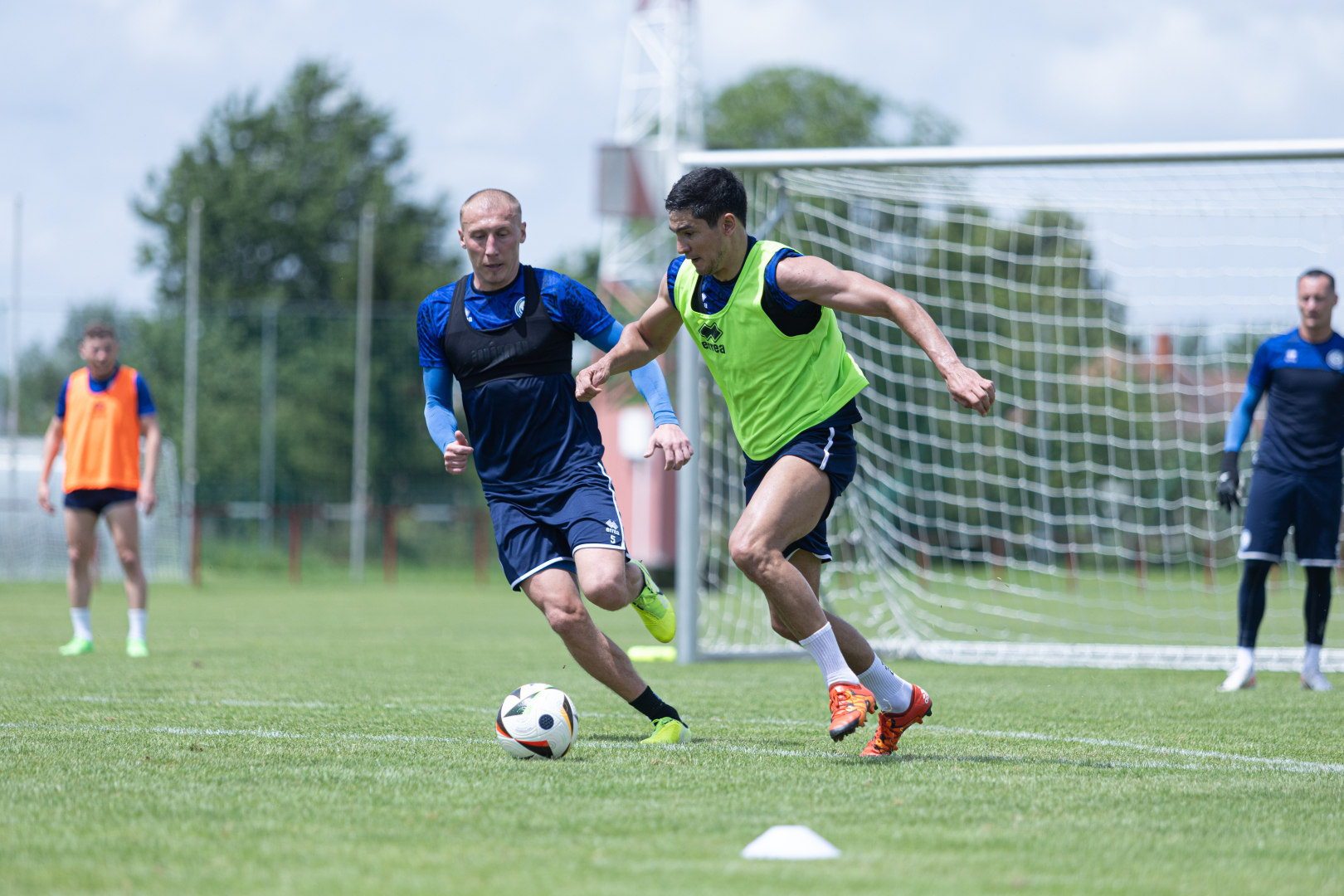 قازاق فۋتبولىنىڭ بۇگىنى مەن ەرتەڭى