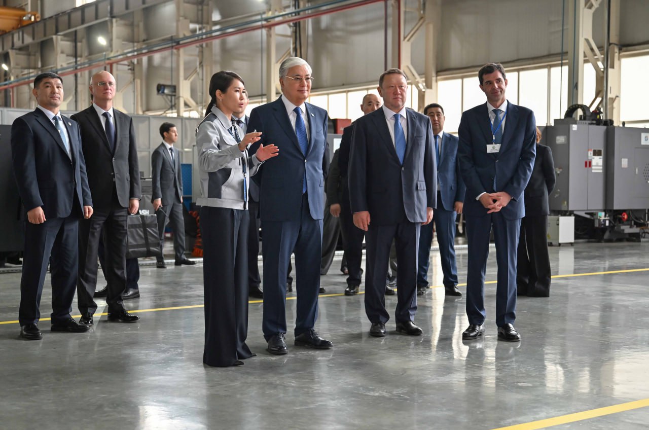 پرەزيدەنت «اگروماشحولدينگ KZ» اق لوكاليزاتسيا ورتالىعىنا باردى