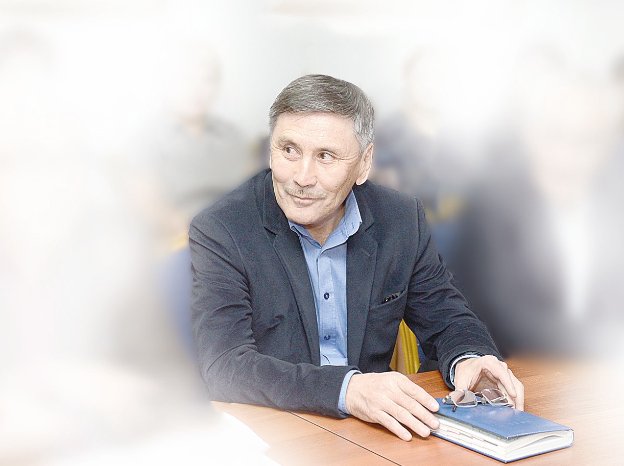 اقجۇرەك ازامات ەدى