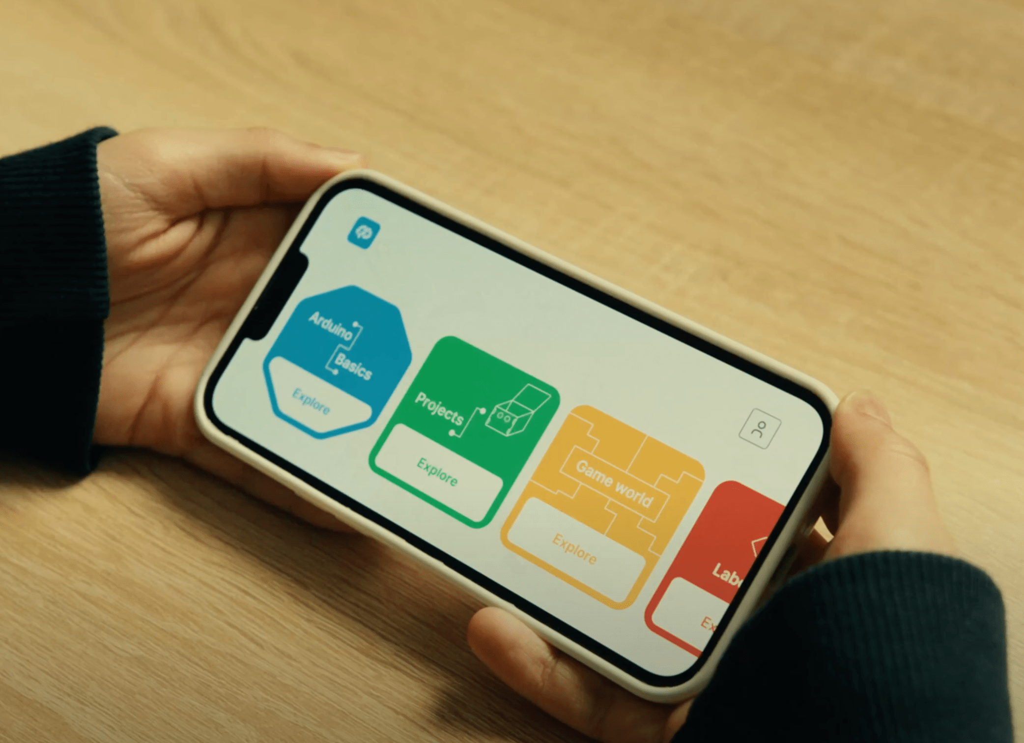 عالام عاجاپتارى: وتاندىق جوبا وزىق تۇر