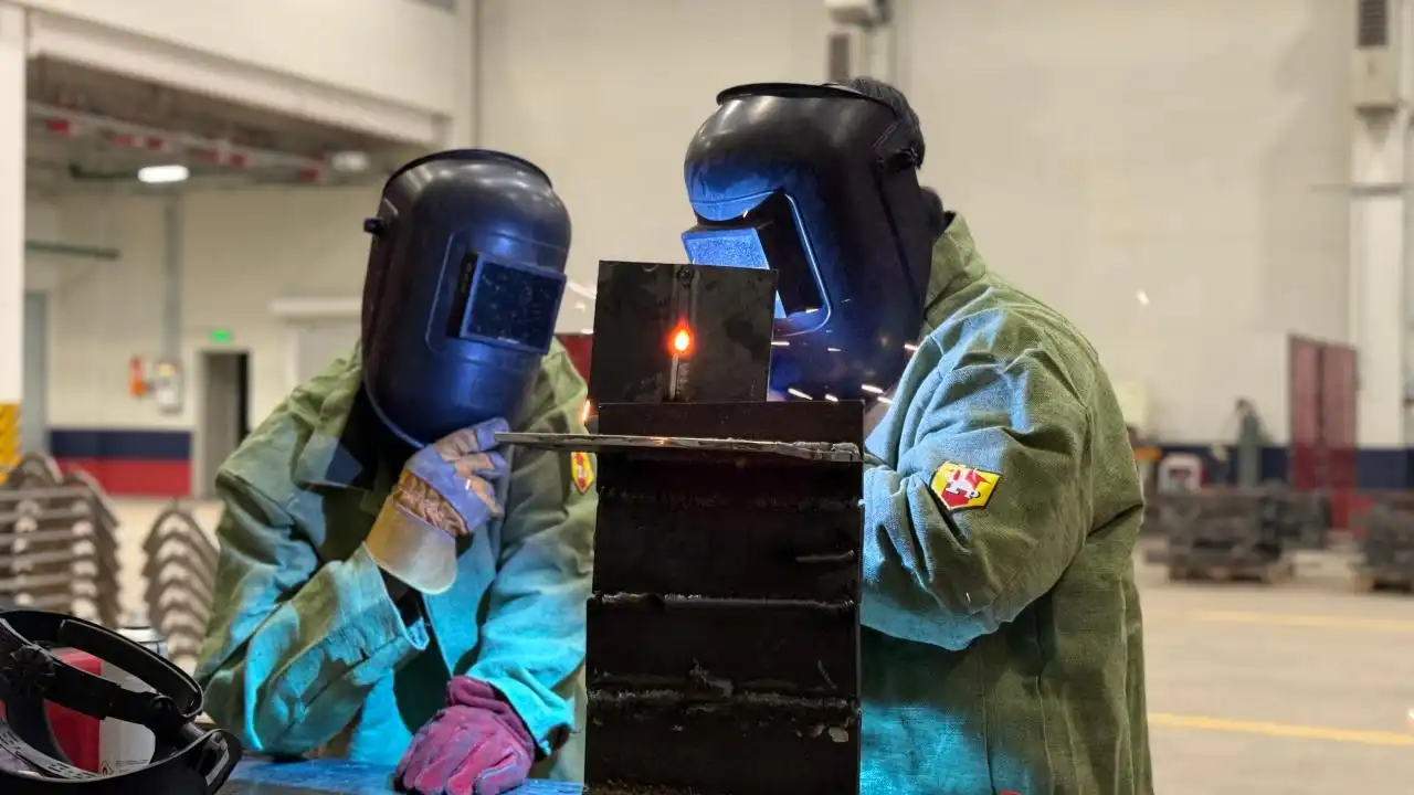 جۇمىسشى ماماندىعىنىڭ بەدەلى ارتادى