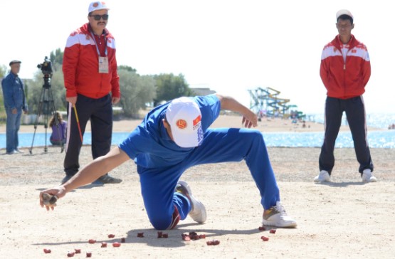 قارسىلاستارىنا ەسە جىبەردى