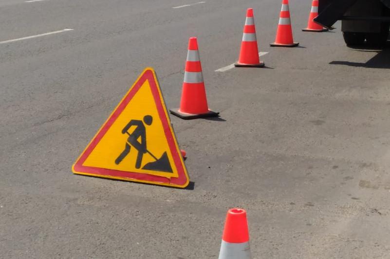 ەلوردادا قورعالجىن تاس جولىنىڭ ۋچاسكەسى ءىشىنارا جابىلادى