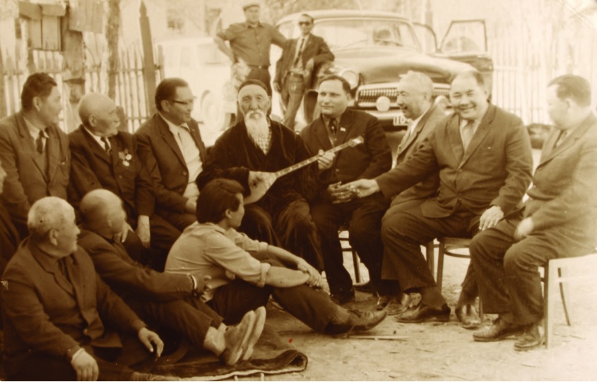 جۇزگە دەيىن جۇرەگى جىر دەپ سوققان