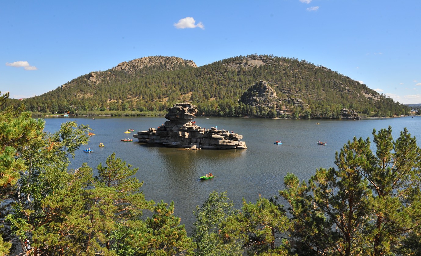 تۋريستەر اعىنى