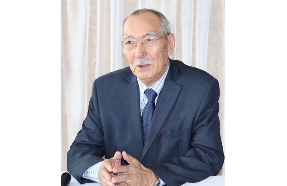 رىسقۇل ويناروۆ, اكادەميك: ار-ۇيات سەكىلدى قالقانىمىزدان ايىرىلىپ قالعاندايمىز