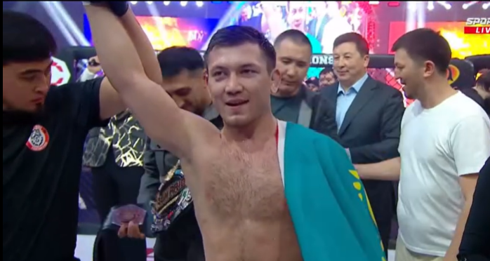 قازاقستان فايتەرى رەسەي سپورتشىسى نۋرماگومەدوۆتى نوكاۋتقا ءتۇسىردى