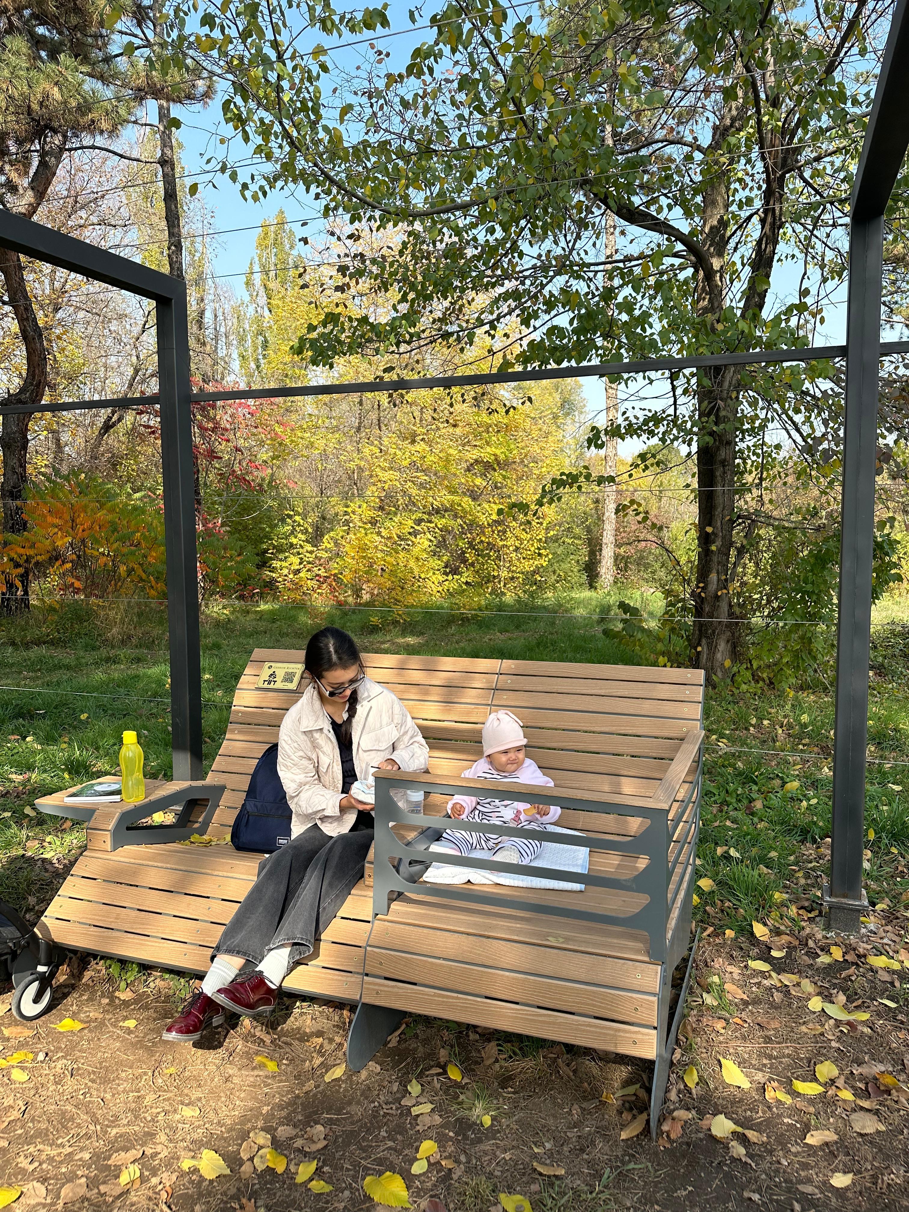 الماتىداعى بوتانيكالىق باقتا Ayelder Zhany دەمالىس الاڭى بوي كوتەردى