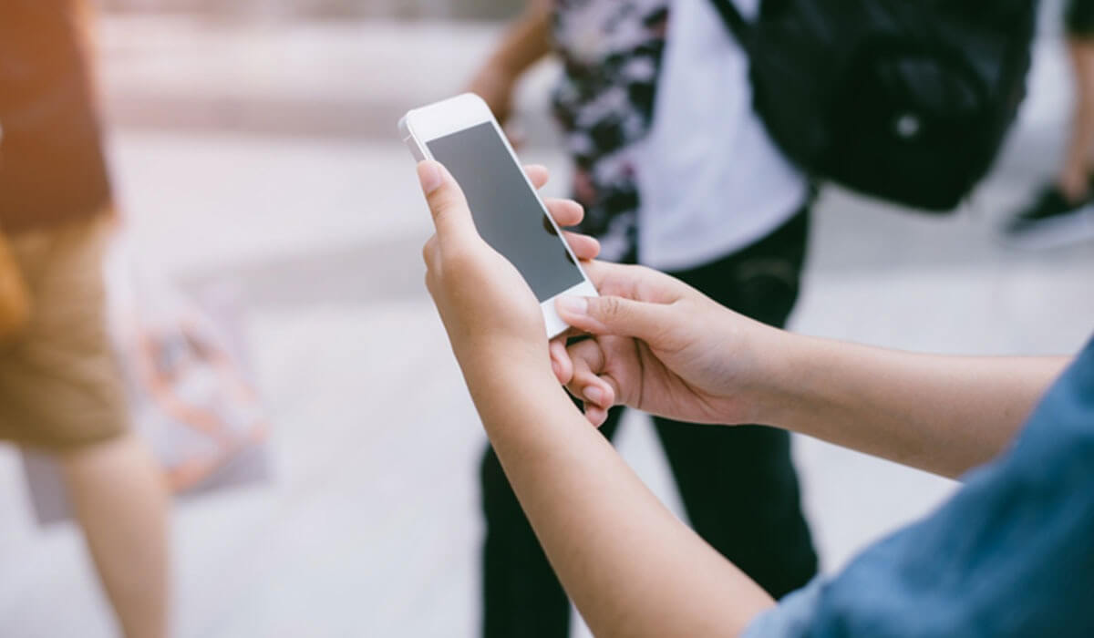 اباي مەكتەبىنىڭ وقۋشىلارى ۇيالى تەلەفوننان باس تارتتى