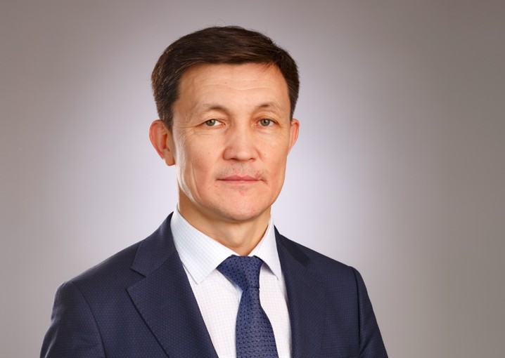 سايابەك ساحيەۆ: اەس – عىلىم مەن ءبىلىمدى دامىتاتىن جاڭا مۇمكىندىك