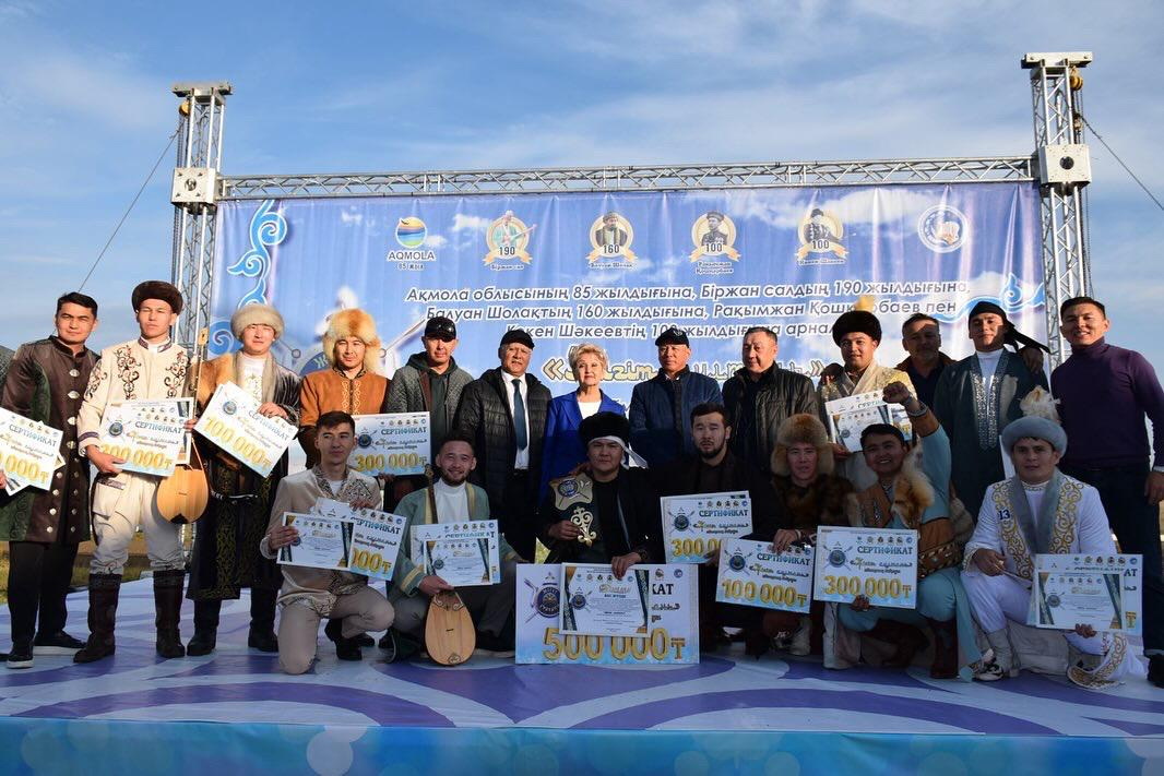 بۇل قازاقتا جىگىتتەر بار مارعاسقا...