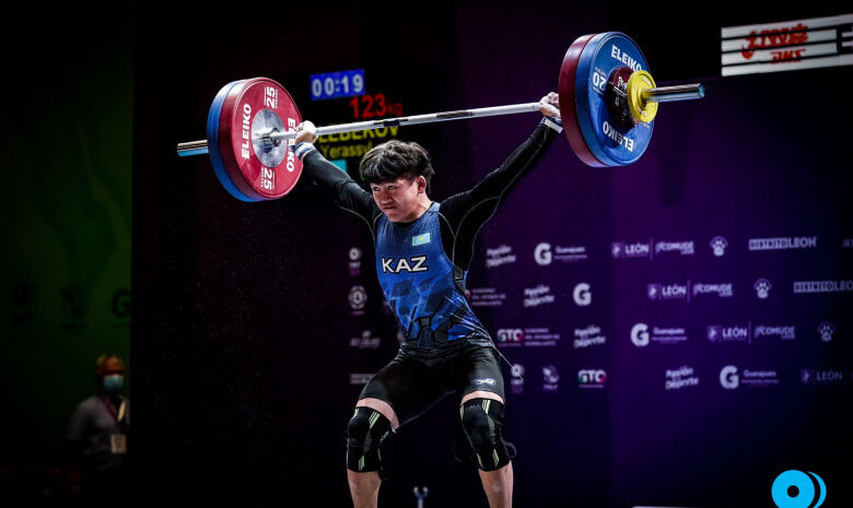 جارىستار كۇندەلىگى: اۋىر اتلەتيكا: ەدىگە –  الەم چەمپيونى!