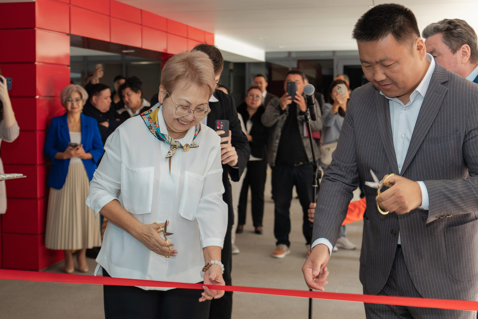 زاڭ كلينيكاسى قۇقىقتىق كومەك كورسەتەدى