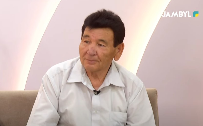 داستاننىڭ دارا الەمى