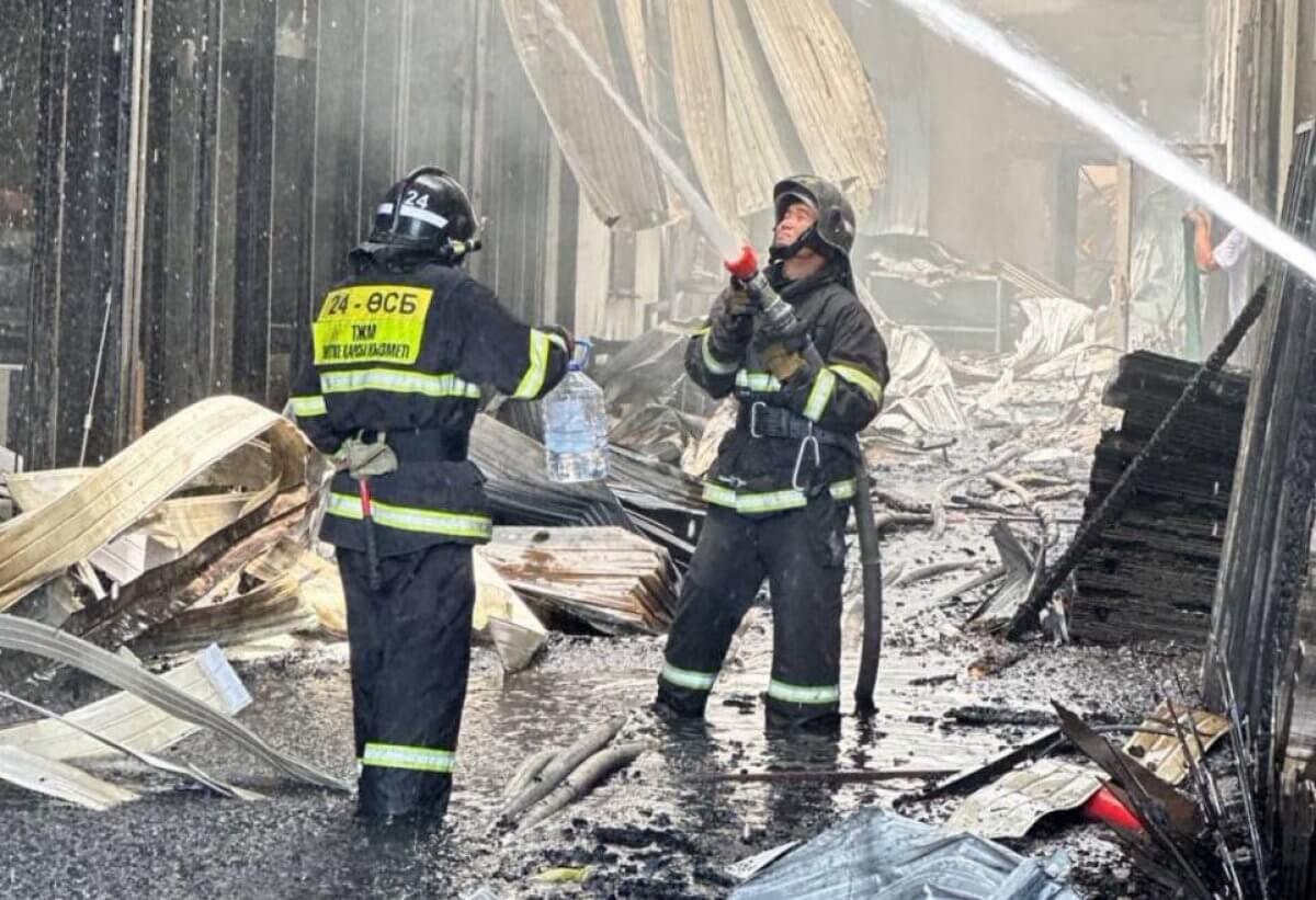 ەلوردادا اكىمشىلىك عيمارات ورتەندى