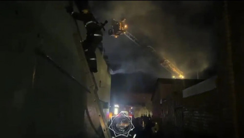 جامبىل وبلىسىندا ورتەنگەن مەيرامحانادان 250 ادام قۇتقارىلدى