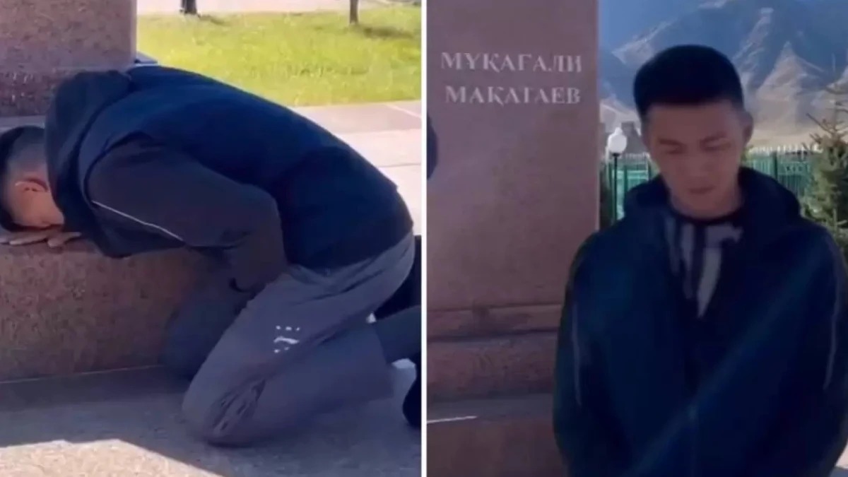 مۇقاعاليعا ءتىل تيگىزگەن بلوگەر اقىننىڭ ەسكەرتكىشى الدىندا كەشىرىم سۇرادى