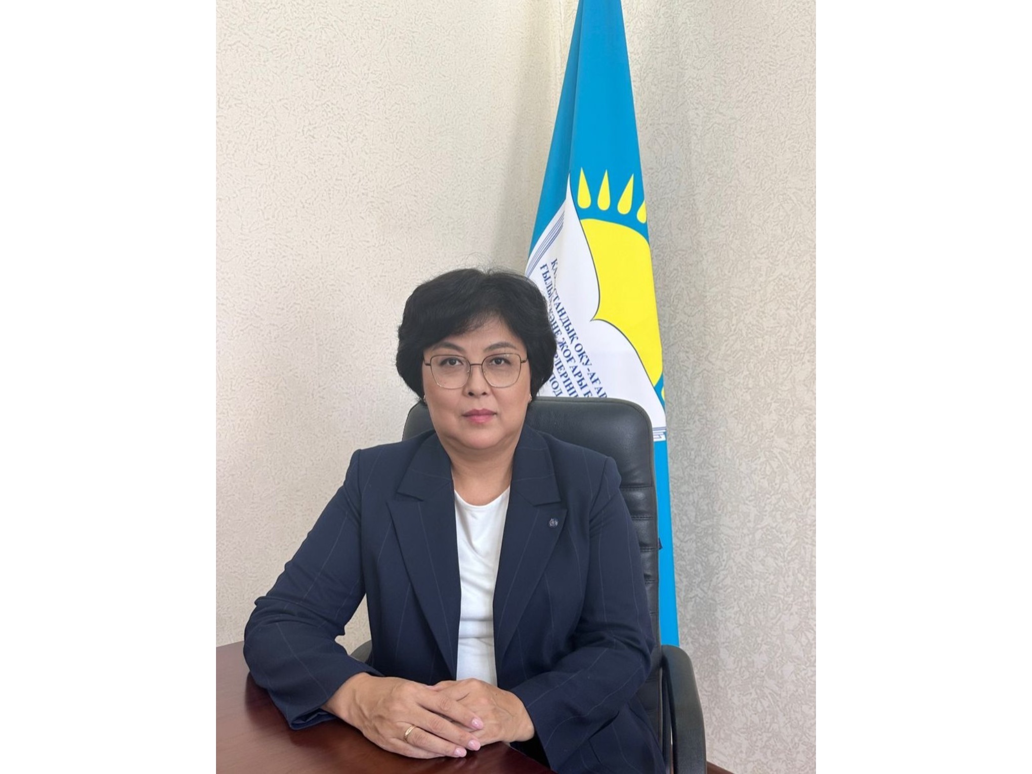 ەڭبەك ادامىنىڭ مارتەبەسىن كوتەرۋ – وزەكتى ماسەلە