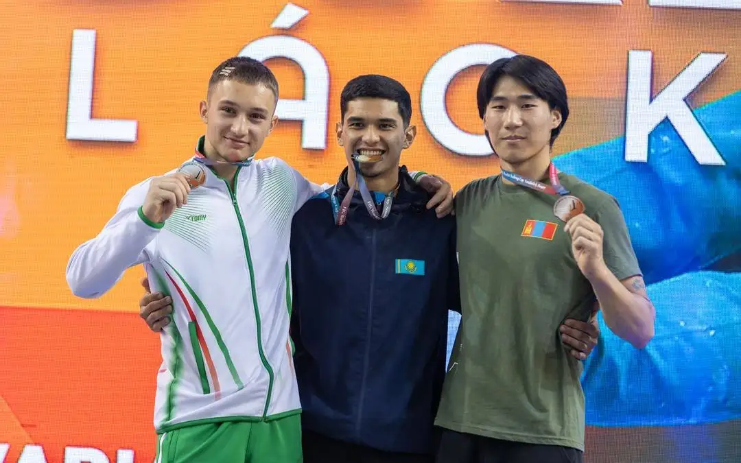 الەم كۋبوگى: Cپورتتىق گيمناستيكادان – 2 التىن