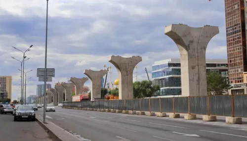 ەلورداداعى ماڭگىلىك ەل داڭعىلىندا قوزعالىس شەكتەلەدى