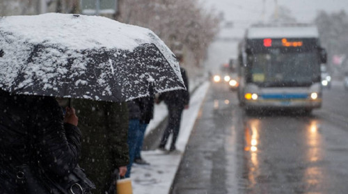دەمالىس كۇندەرى قار جاۋادى