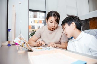 30 مىڭ بالاعا كومەك كورسەتىلدى