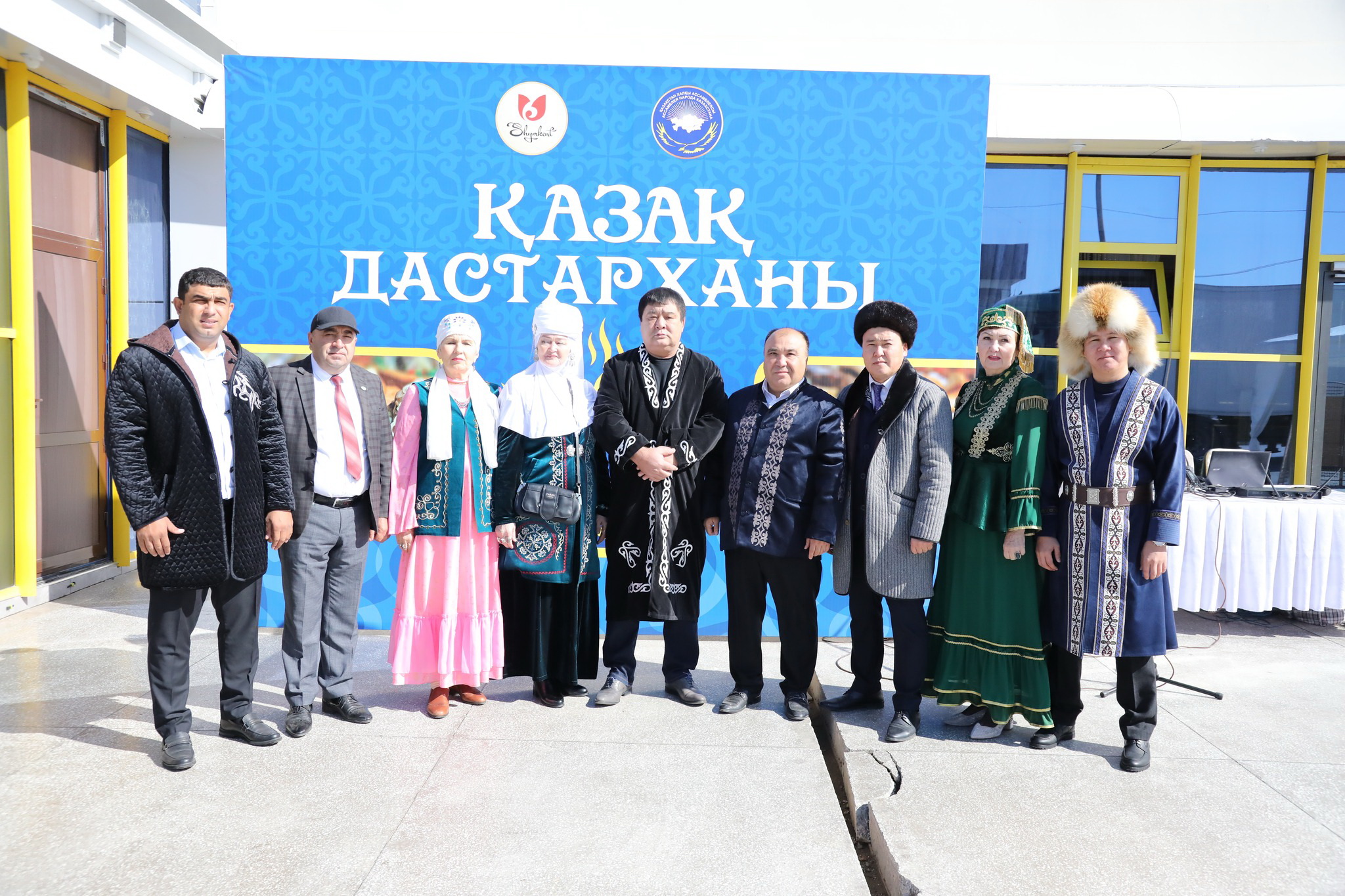 «قازاق داستارقانى» – بەرەكە مەن بىرلىك باستاۋى