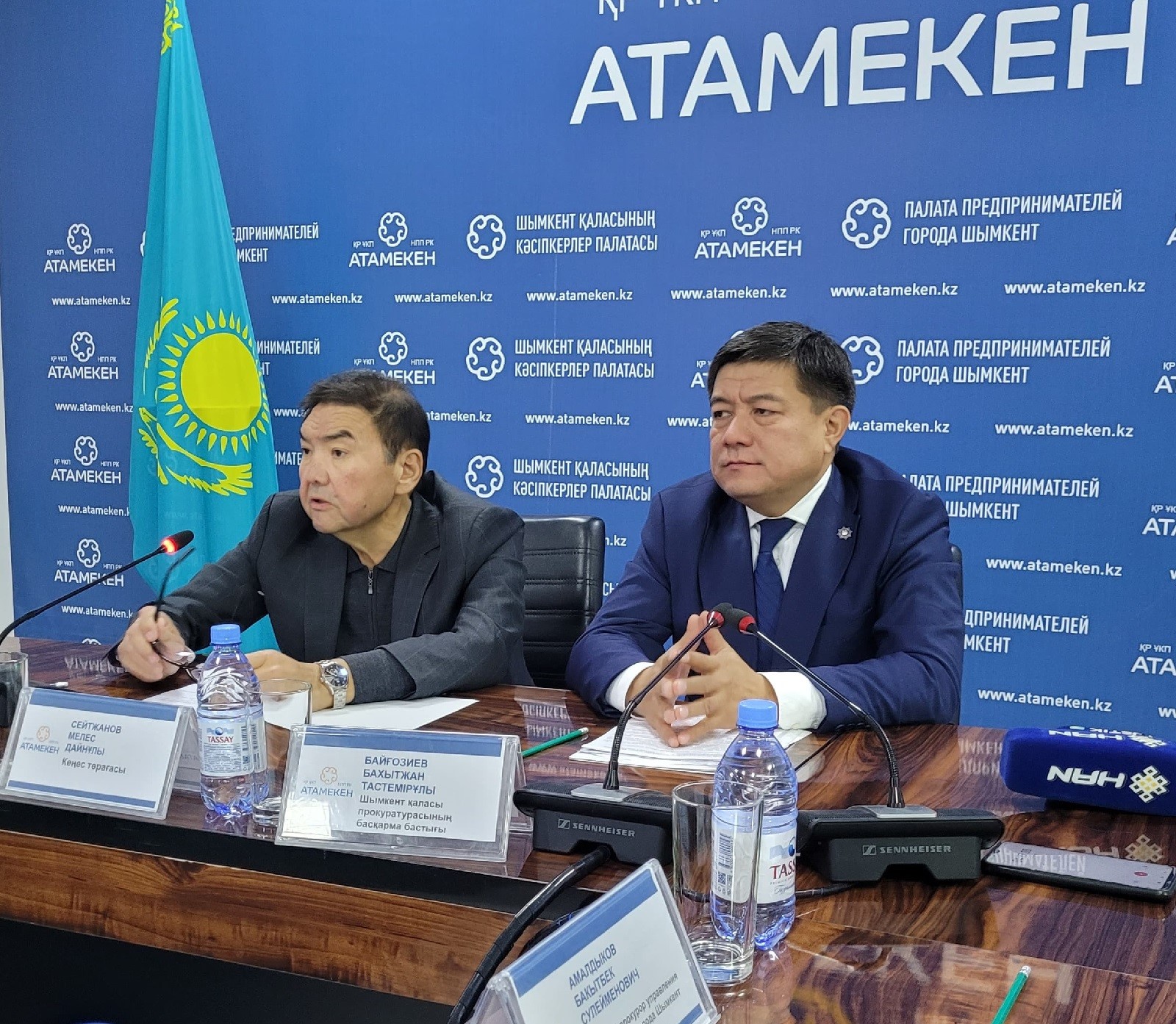 كاسىپكەردى قولداۋدىڭ ءتورت قادامى