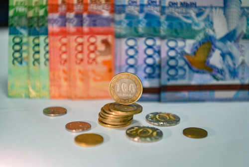 اقتوبەدە بالاباقشا قىزمەتكەرلەرى بيۋدجەت قاراجاتىن جىمقىرعان