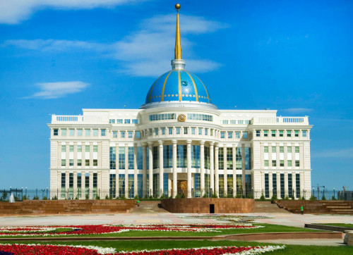 ادەبيەت پەن ونەر سالاسىنداعى مەملەكەتتىك سىيلىق يەگەرلەرى بەلگىلى بولدى