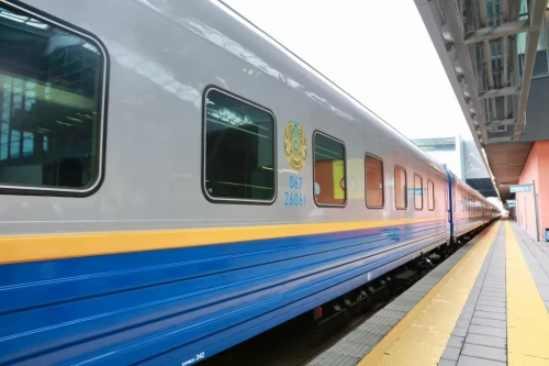 «استانا-سەمەي» باعىتى بويىنشا قاتىنايتىن ۆاگوندار جاڭارتىلدى