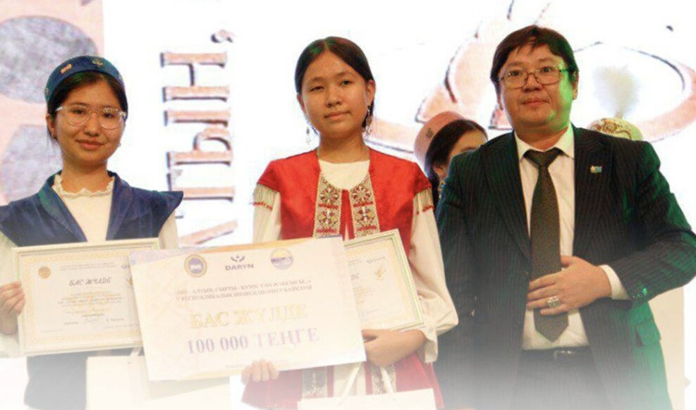 وقۋشىلار اراسىندا V رەسپۋبليكالىق شەشەندىك ونەر بايقاۋى ءوتتى