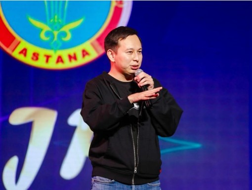 جاسامپاز بۋىن باس قوستى