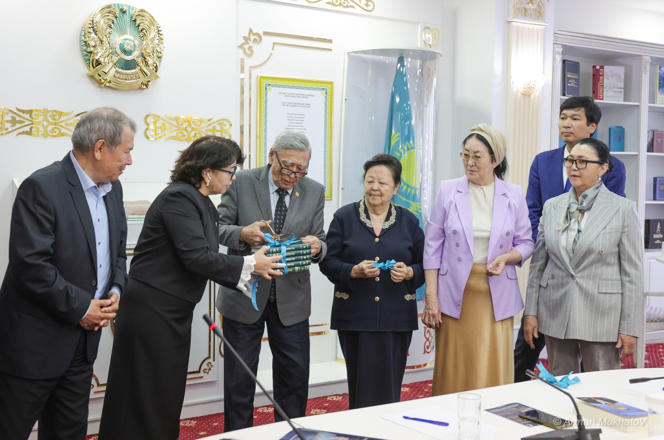 جازۋشىنىڭ شىعارماشىلىق زەرتحاناسى