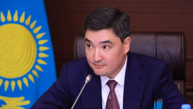 قازاقستاندا بىرىڭعاي اشىق رەەستر ازىرلەنىپ جاتىر - ولجاس بەكتەنوۆ