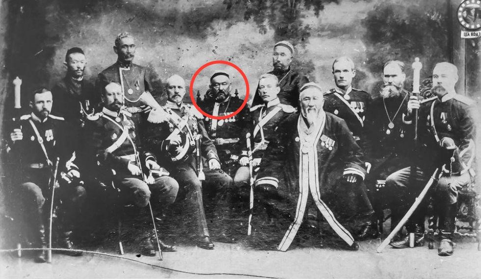 رومانوۆتار تويىنا قاتىسقان قازاق