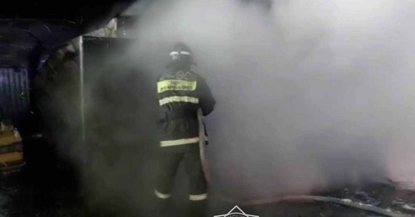 قوستاناي وبلىسىندا گاراج بەن كولىك ورتەندى