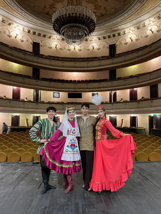 «گۇلدەر» ءانسامبلى ءۇش رەت باس جۇلدەگە يە بولدى