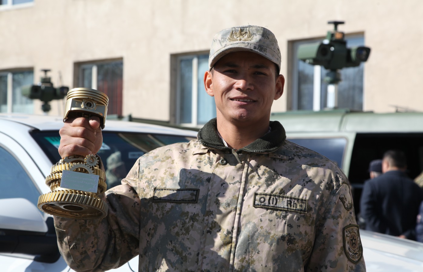 زاماناۋي اۆتوكولىكتەرمەن تولىقتى